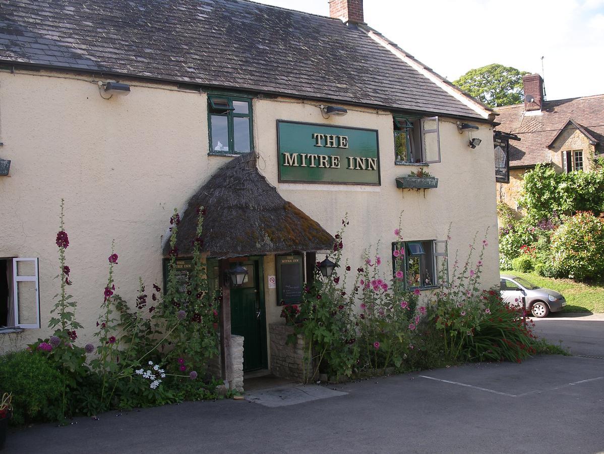 The Mitre Inn Sherborne  Ngoại thất bức ảnh