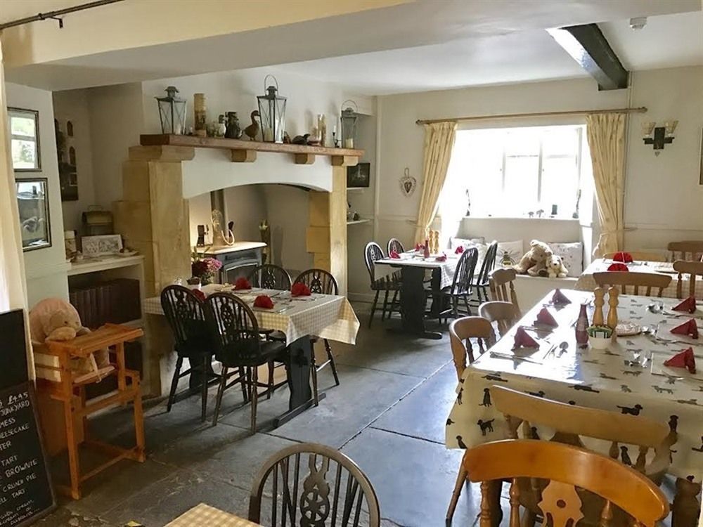 The Mitre Inn Sherborne  Ngoại thất bức ảnh