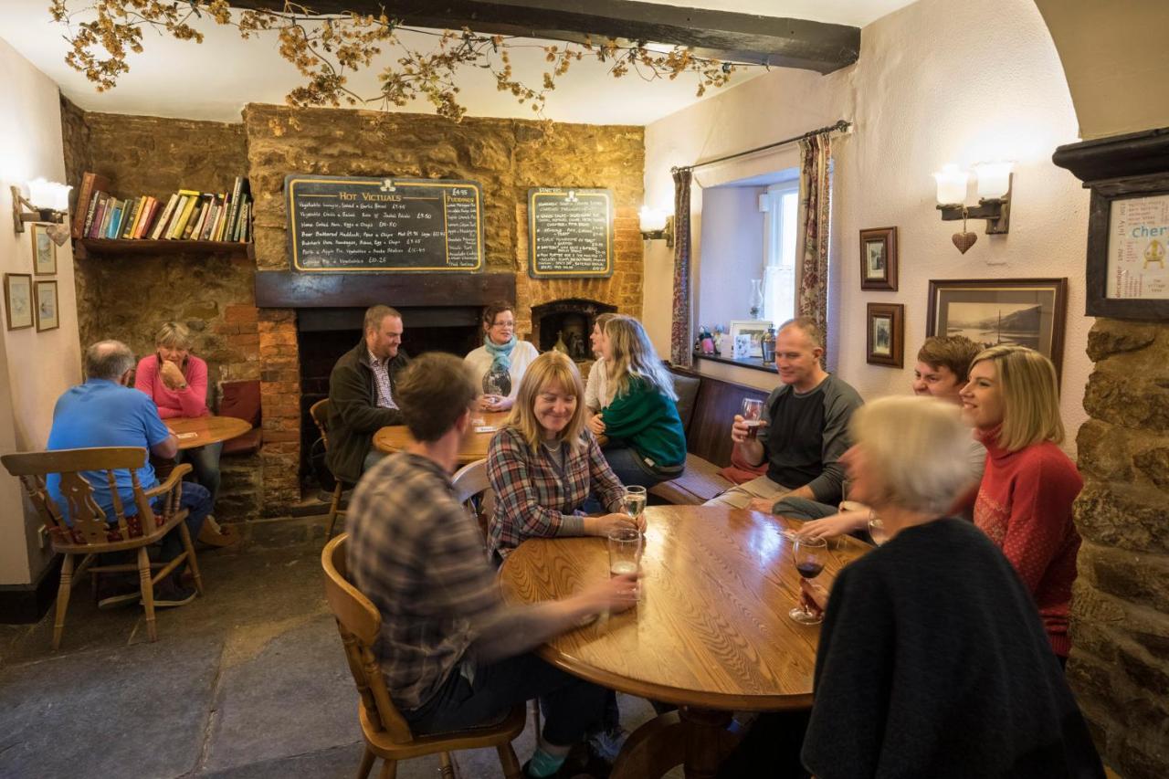The Mitre Inn Sherborne  Ngoại thất bức ảnh